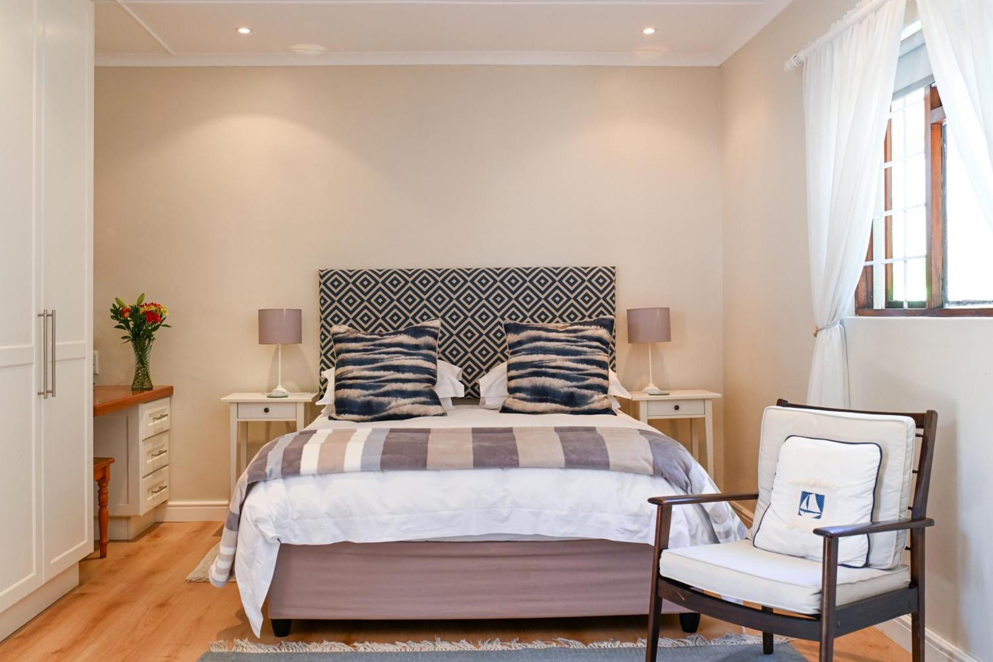 Penguino Guesthouse Hermanus Luaran gambar
