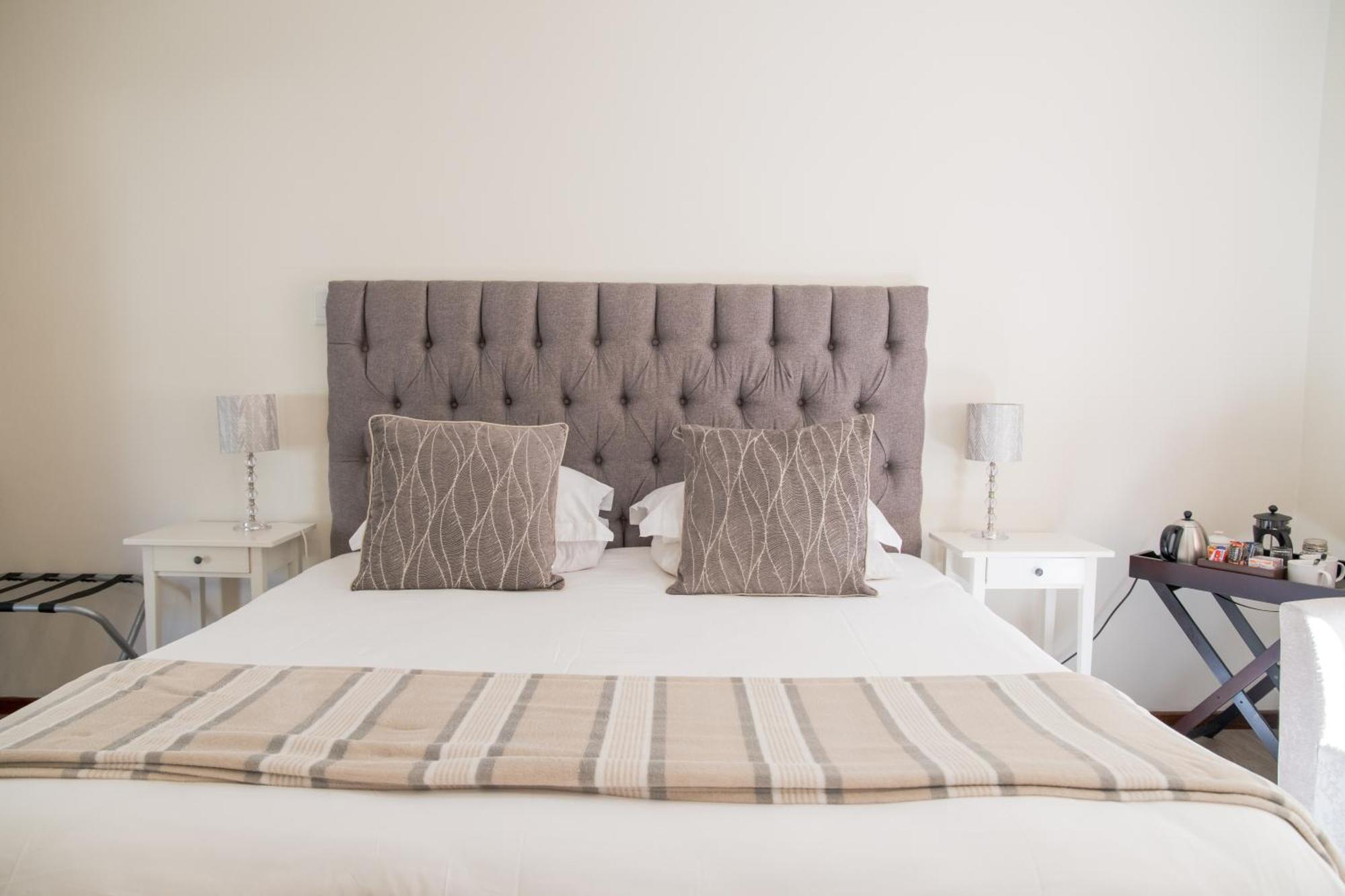 Penguino Guesthouse Hermanus Luaran gambar